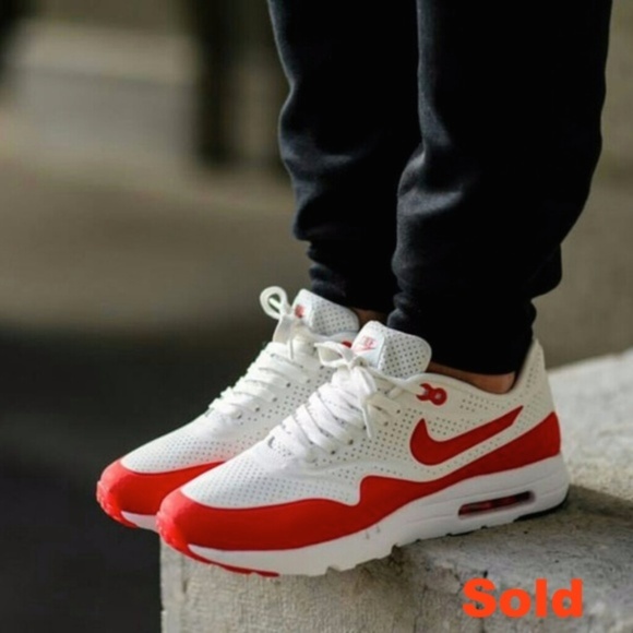 Nike Shoes - Womens Nike Air Max 1 Sz 11/9.5 m